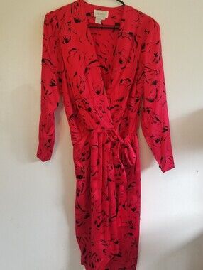 Vintage Silk Studio 100% Silk Wrap Style Dress Pink & Black Floral Print Size 8